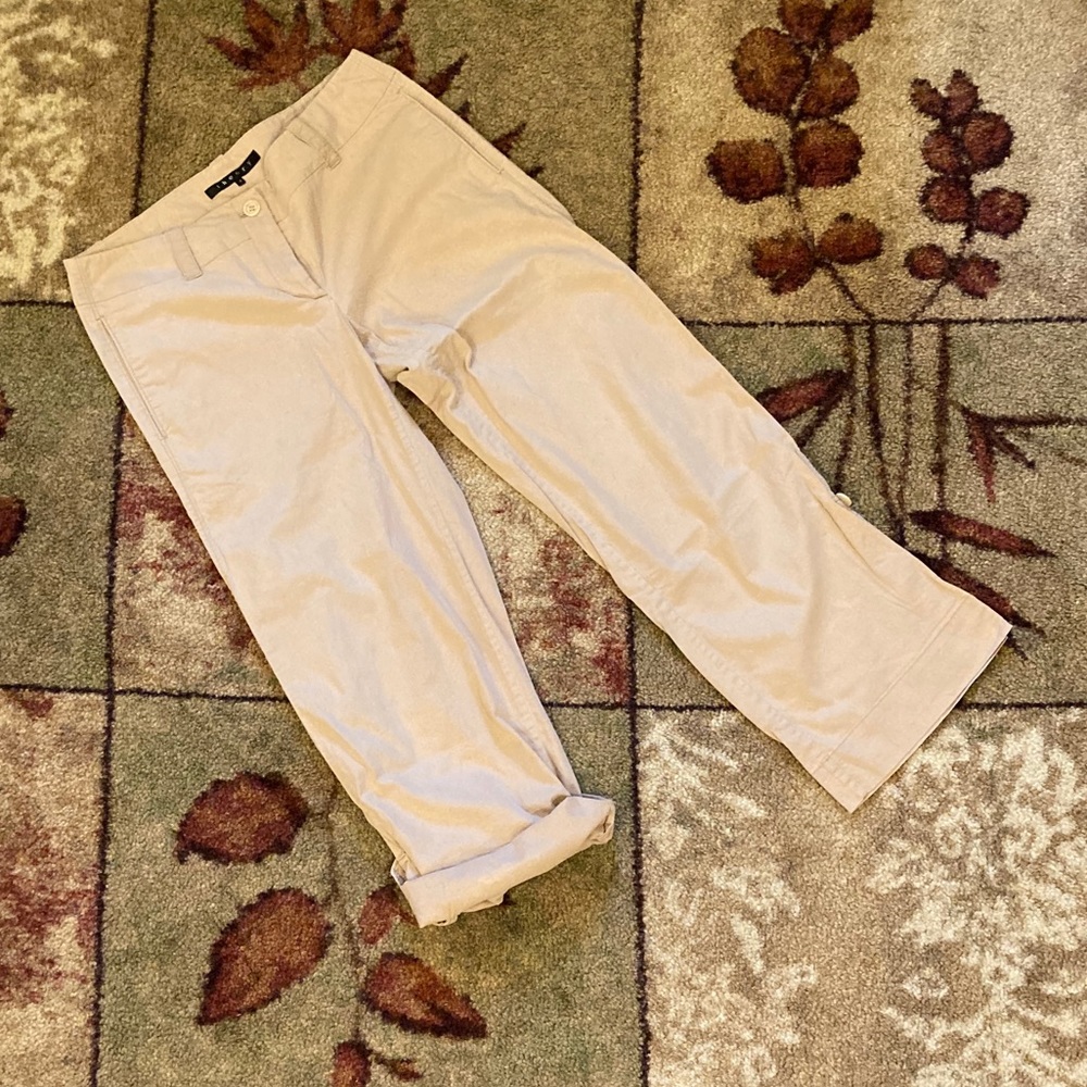 Theory Convertible Roll Tab Cropped Pants / Capri